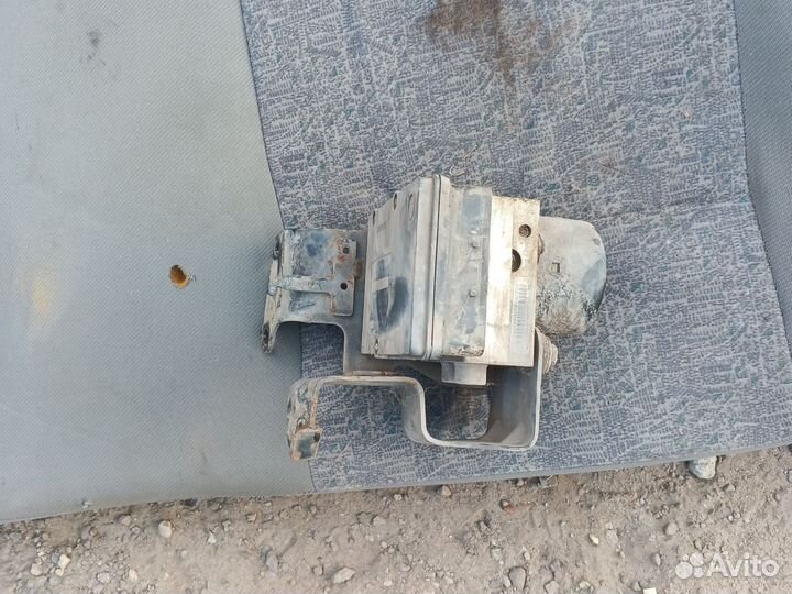 Блок ABS Ford Maverick 2 Escape 5L8T2C219BG