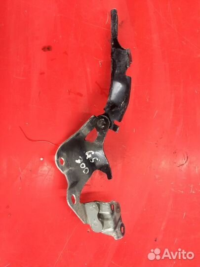 Петля капота Lexus Gs S190