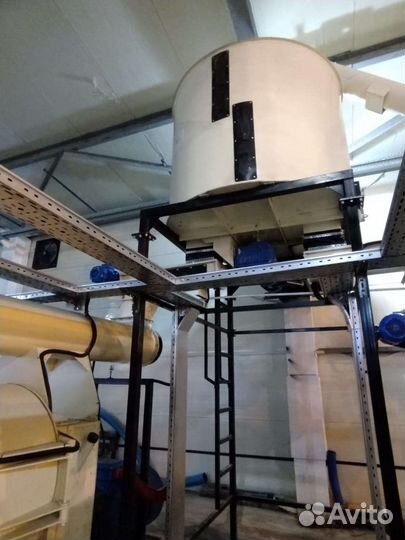 Бункер ворошитель бв