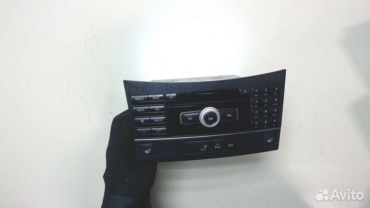 Магнитола Mercedes E W212, 2011