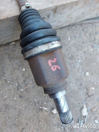 Привод левый Лада Веста (Рено)