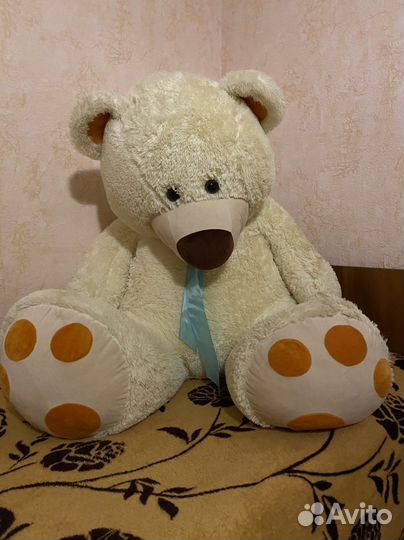 Плюшевый медведь