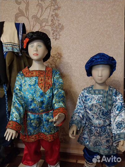 Карнавальные русские-народные костюмы