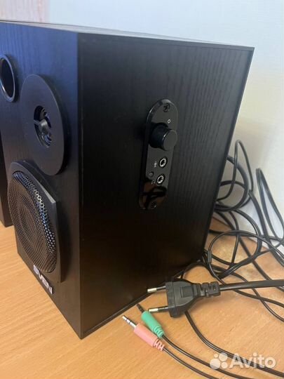 Колонки Sven SPS-580, Полочная акустика Свен 2.0