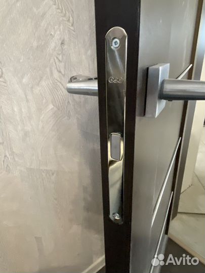 Дверь Sofia 80*200см с коробкой б/у