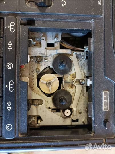 Кассетный магнитофон СССР Карпаты 205-1
