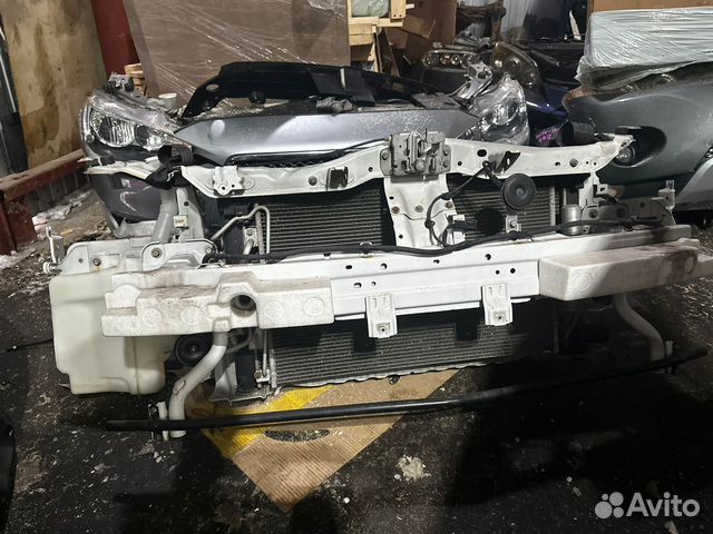 Панель передняя Mitsubishi Lancer 10