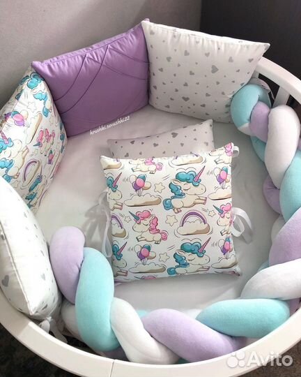 Бортики в кроватку и конверт на выписку