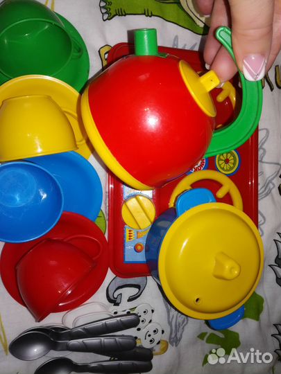 Набор посуда +инструменты нордпласт