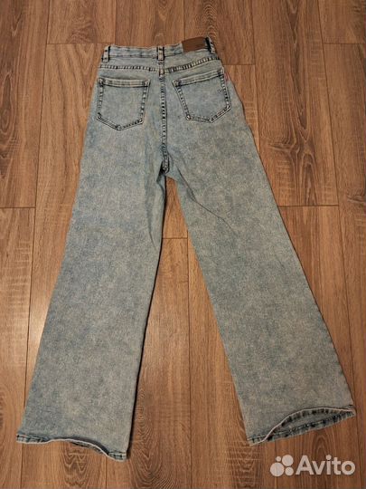 Джинсы клеш женские