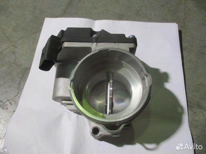 Дроссельная заслонка Volkswagen Transporter T5 диз