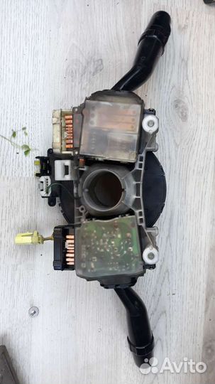 Подрулевой переключатель toyota camry cv40