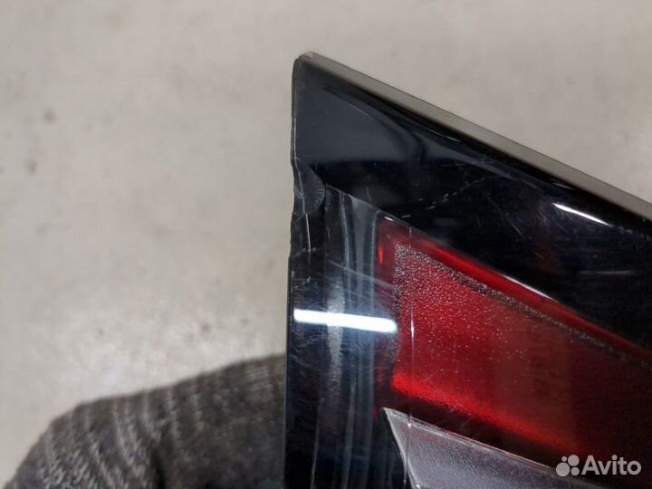 Фонарь крышки багажника Ford Escape 2015, 2018