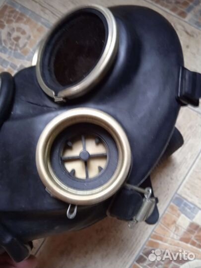 Противогаз