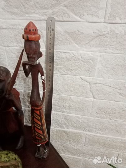 Фигурка верблюд и изделия из дерева