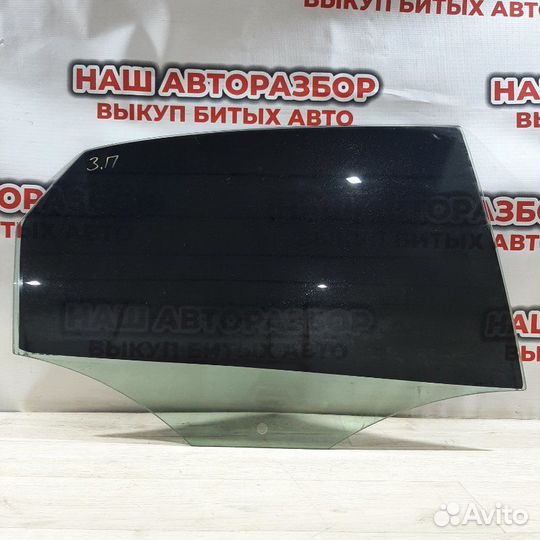 Стекло двери заднее правое Volkswagen Polo 2012