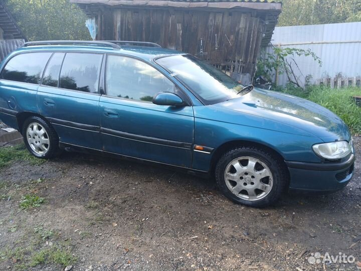 Opel Omega 2.0 МТ, 1998, 451 000 км