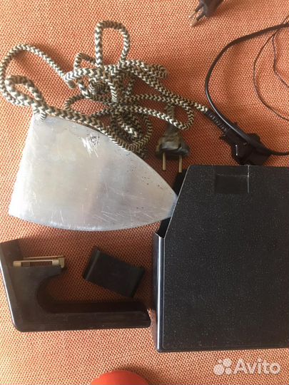 Утюг складной,доска маленькая