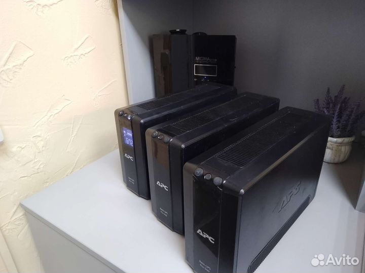 Ибп APC Back-UPS Pro 550