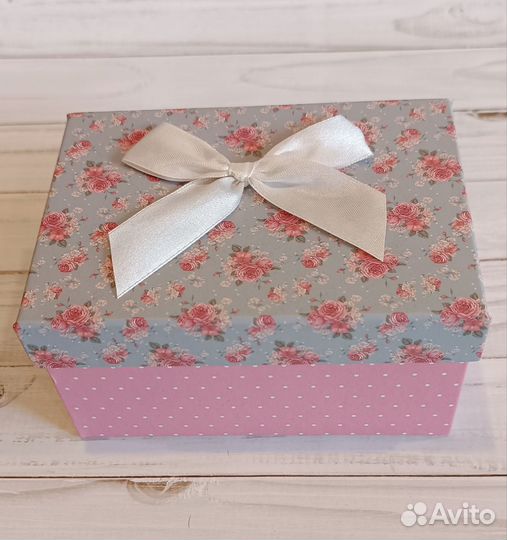 Набор подарочных коробок с бантиком