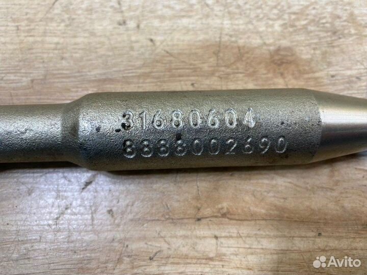 Крюк буксировочный Volvo S90 2017