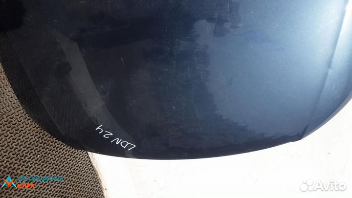 Капот Volkswagen Passat B6 2007