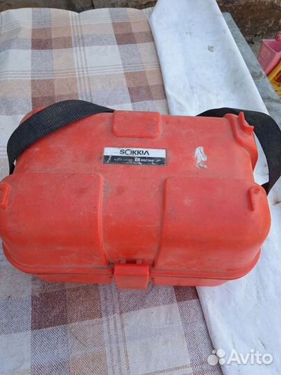 Оптический нивелир sokkia