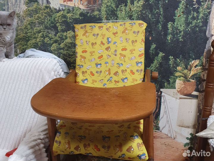 Стульчик для кормления