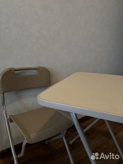 Детский стол и стул растущая парта
