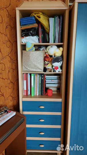 Мебель в детскую комнату