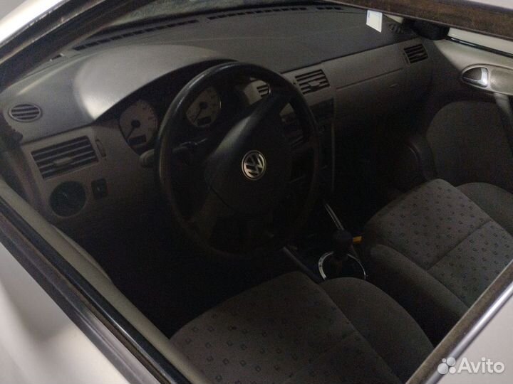 Volkswagen pointer 2005год