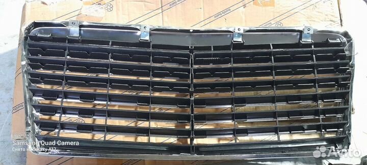 Решетка радиатора Mercedes Benz E class W124