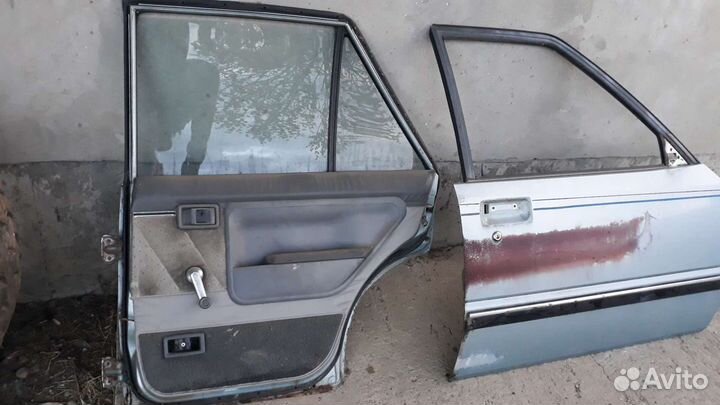 Дверь правая задняя ниссан станза