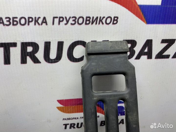 Крепёж крыла заднего