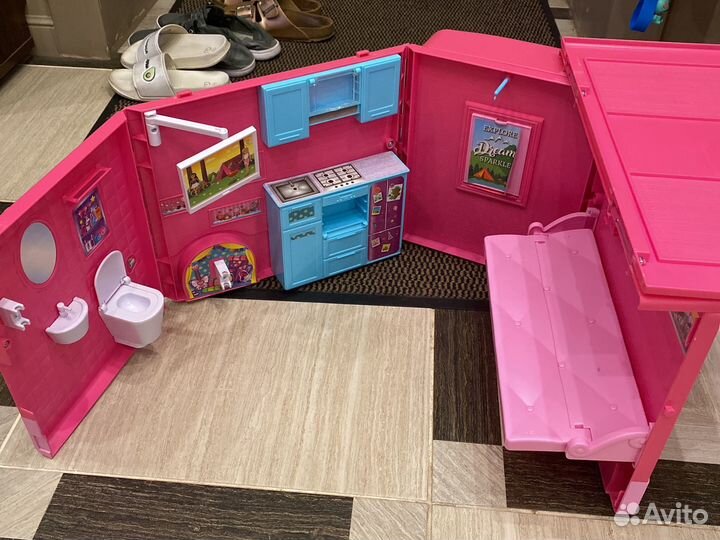 Дом на колесах для барби