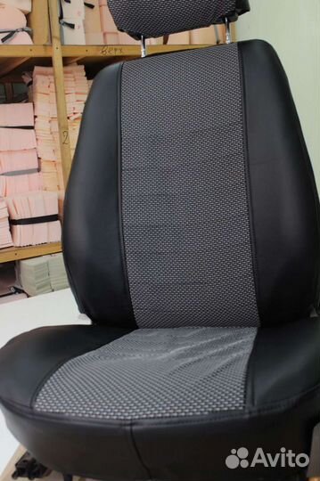 Авточехлы жаккард+кожа