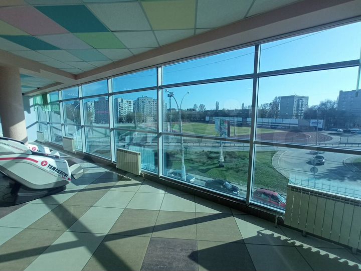 Кафе, торговля, великолепный панорамный вид 320 м²