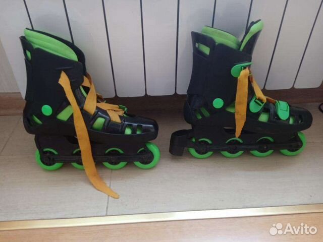 Роликовые коньки