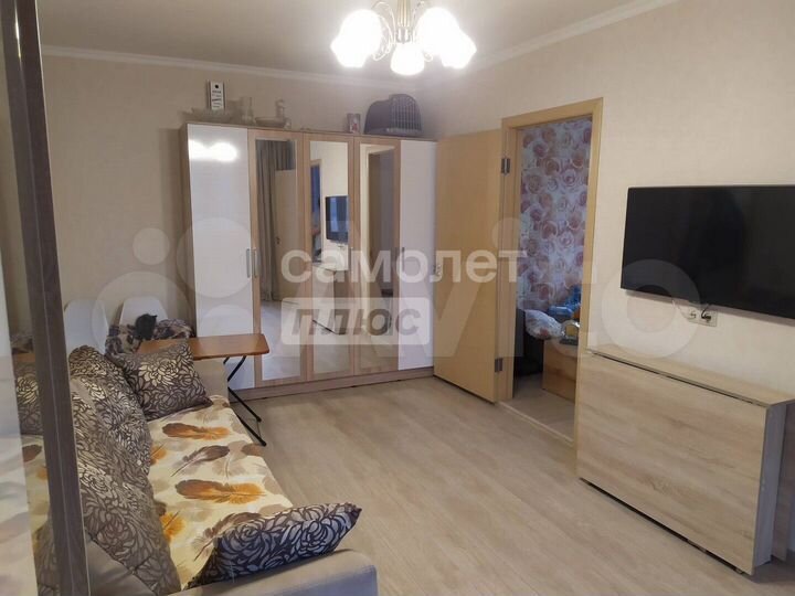 4-к. квартира, 61 м², 2/5 эт.