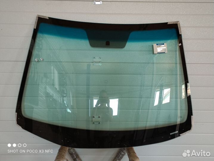 Лобовое стекло Kia Spectra / Shuma / Sephia