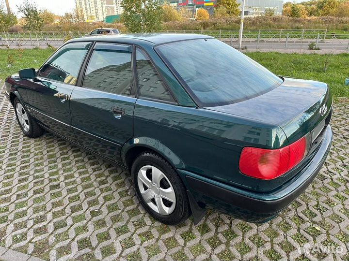 Audi 80 2.0 МТ, 1994, 300 000 км