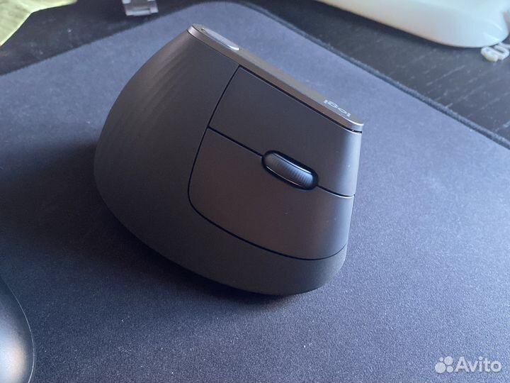 Logitech MX vertical