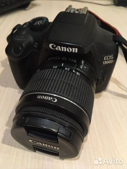Зеркальный фотоаппарат canon 1300D