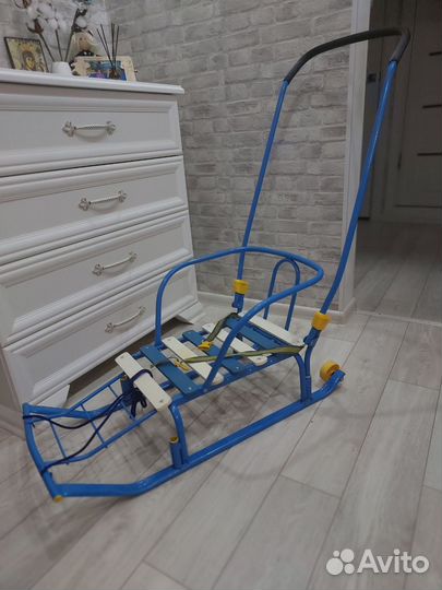 Санки на колесах