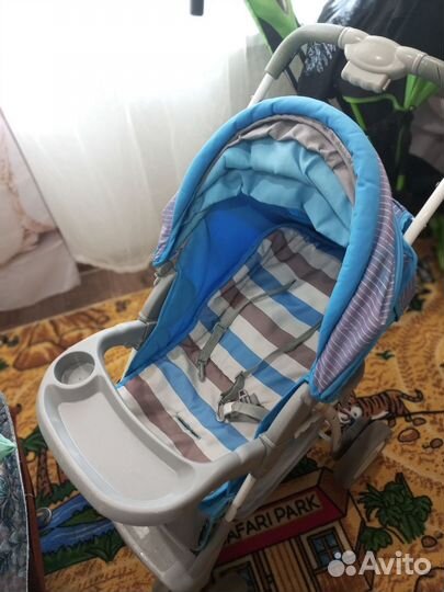 Прогулочная коляска