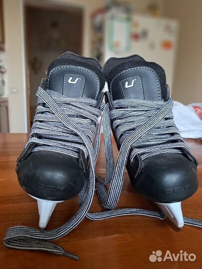 Коньки детские CCM 28 размер