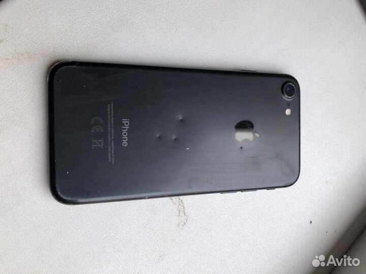 iPhone 7, 32 ГБ