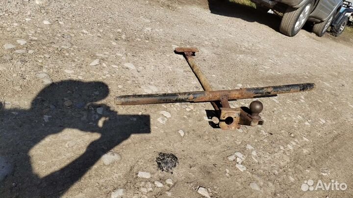 Фаркоп на ваз 2104