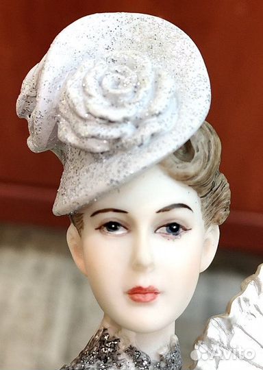 Статуэтка полистоун