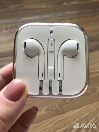 Наушники apple новые 3,5мм